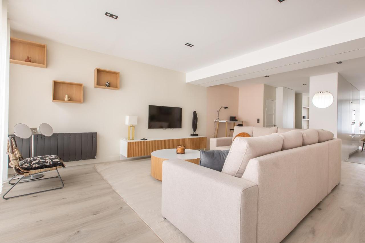 Appartement Spacieux Et Moderne 4 Chambres A 5Mn A Pieds Republique Lille Exteriör bild