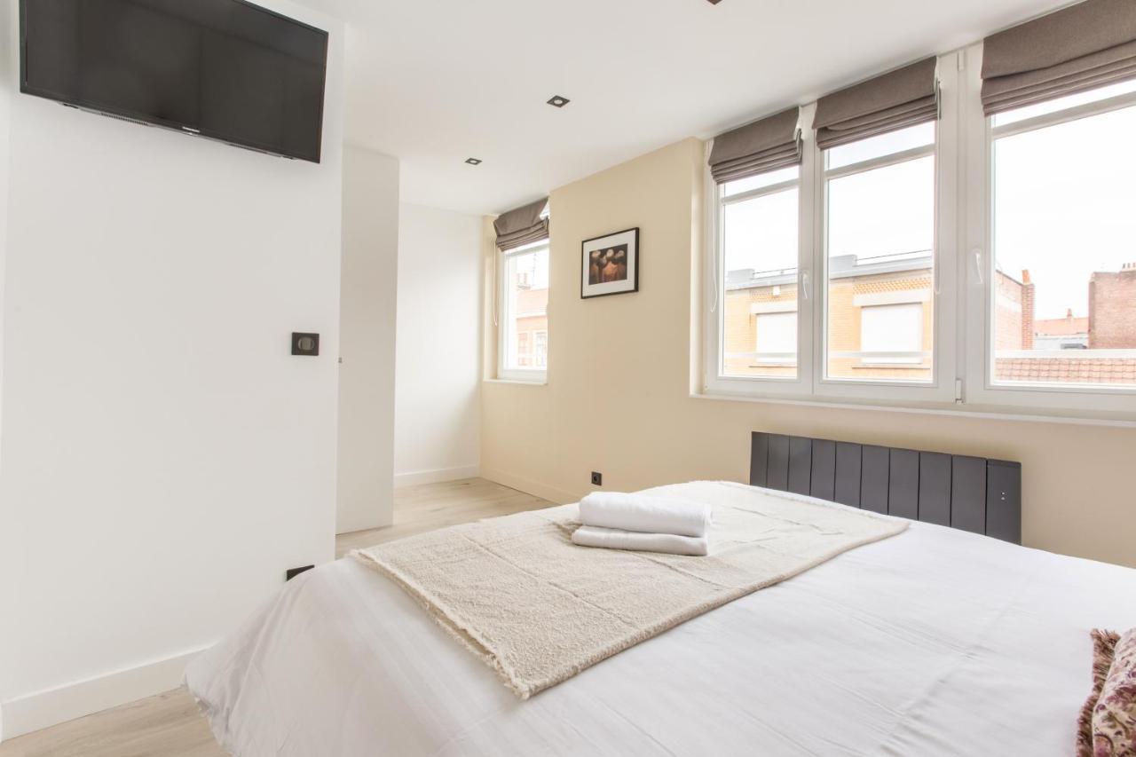 Appartement Spacieux Et Moderne 4 Chambres A 5Mn A Pieds Republique Lille Exteriör bild