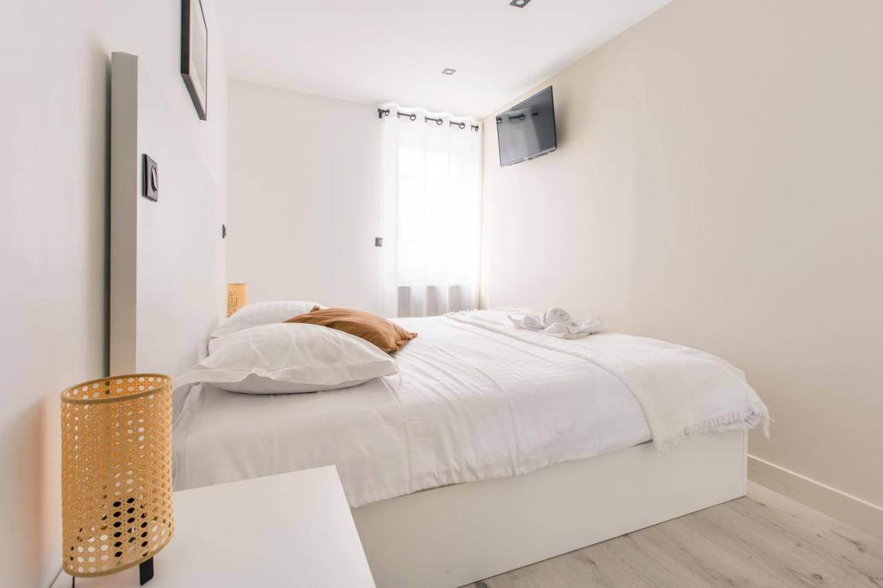 Appartement Spacieux Et Moderne 4 Chambres A 5Mn A Pieds Republique Lille Exteriör bild